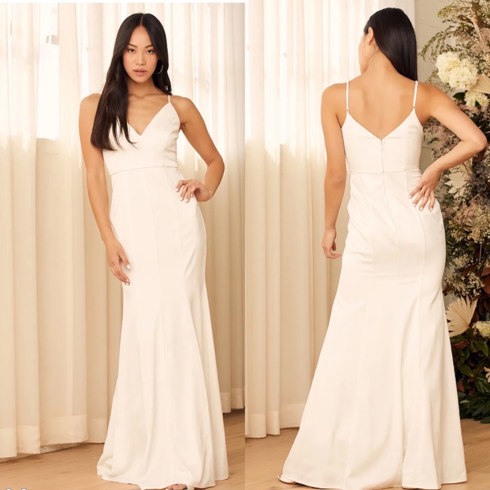 🎄NWOT Lulu’s wedding💐 gown size medium